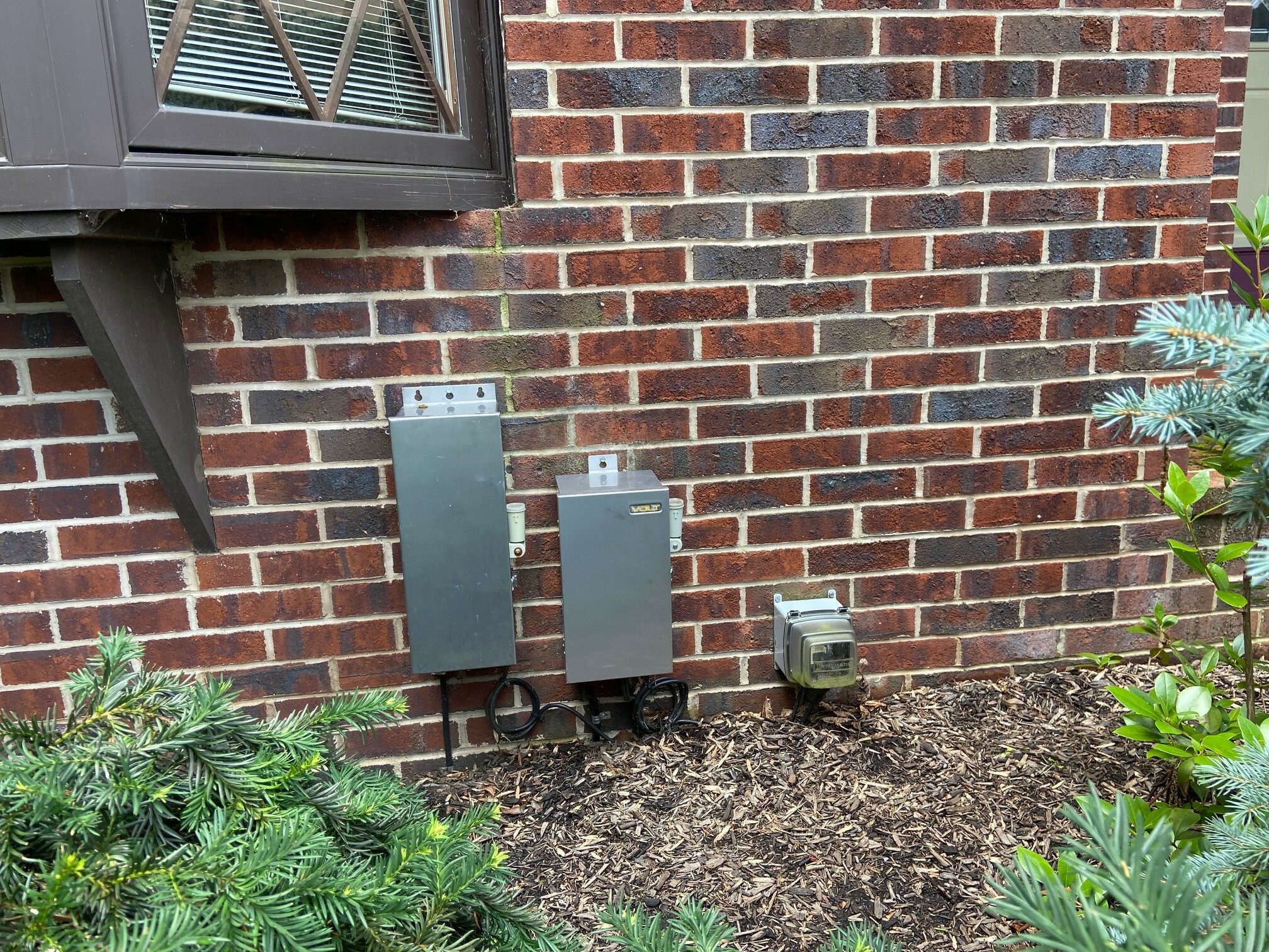 Landscape Lighting Transformer Maintenance Light Fixer